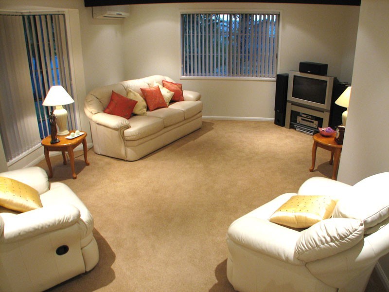 64 John Paul Drive, Daisy Hill QLD 4127