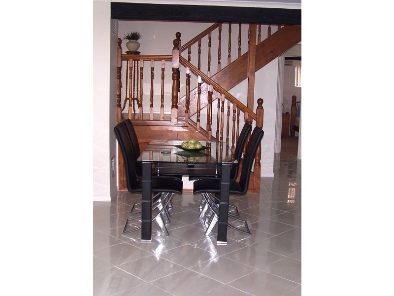 64 John Paul Drive, Daisy Hill QLD 4127