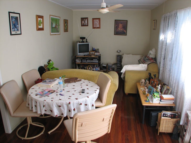 7 Bruce Road, Woodridge QLD 4114