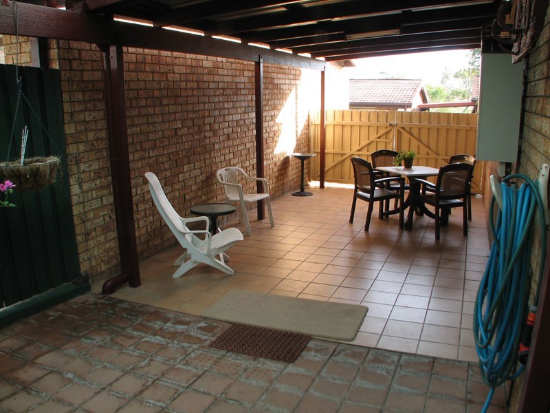 8/27 Ewing Road, Woodridge QLD 4114