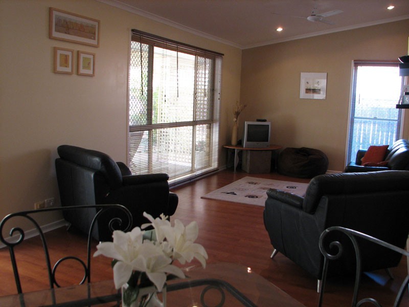 354 Chatswood Road, Shailer Park QLD 4128