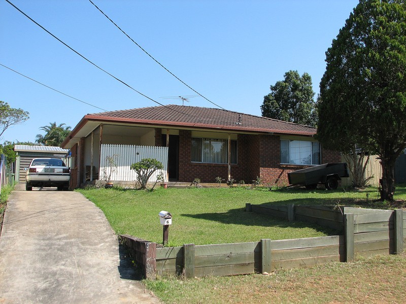 6 Little John Street, Daisy Hill QLD 4127