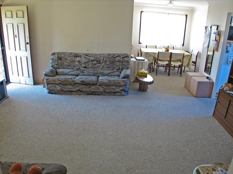 6 Little John Street, Daisy Hill QLD 4127