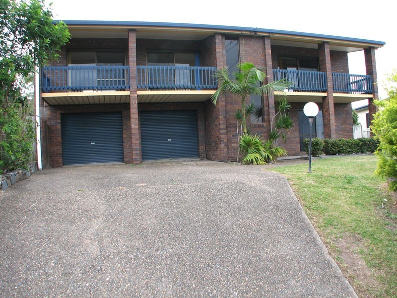 4 Hill Park Crescent, Rochedale South QLD 4123