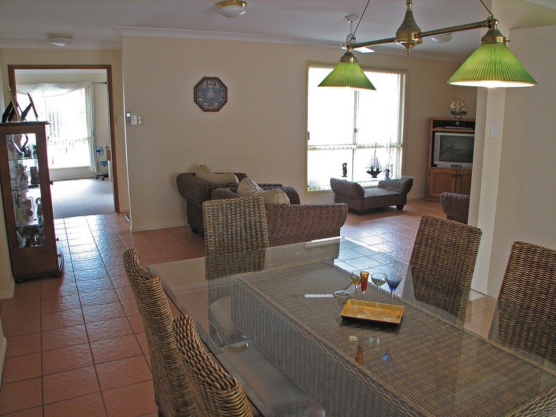 87 Springlands Drive, Slacks Creek QLD 4127