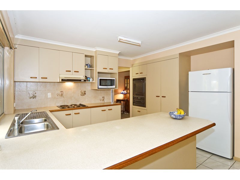 60 Passerine Drive, Rochedale South QLD 4123