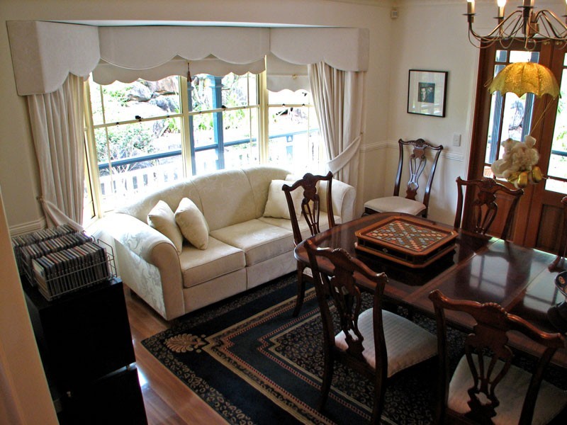 375 Springwood Road, Springwood QLD 4127