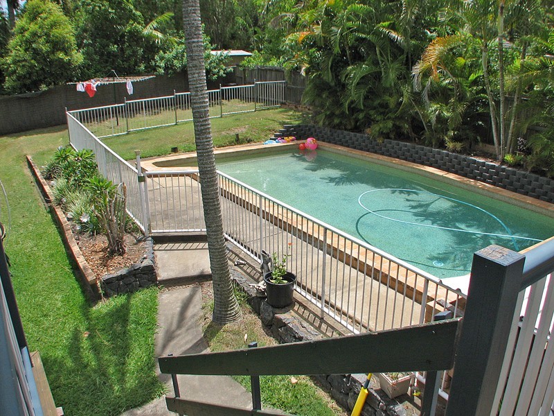 27 Roseland Avenue, Rochedale South QLD 4123