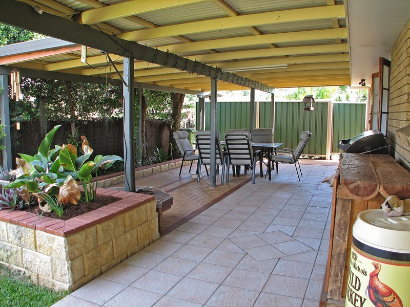 2 Stormbridge Court, Daisy Hill QLD 4127