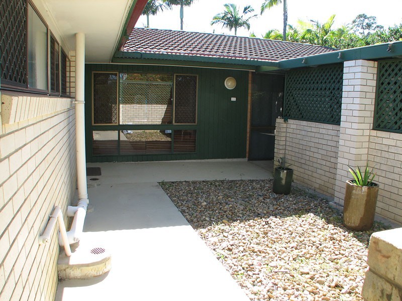 10 Wootton Crescent, Springwood QLD 4127