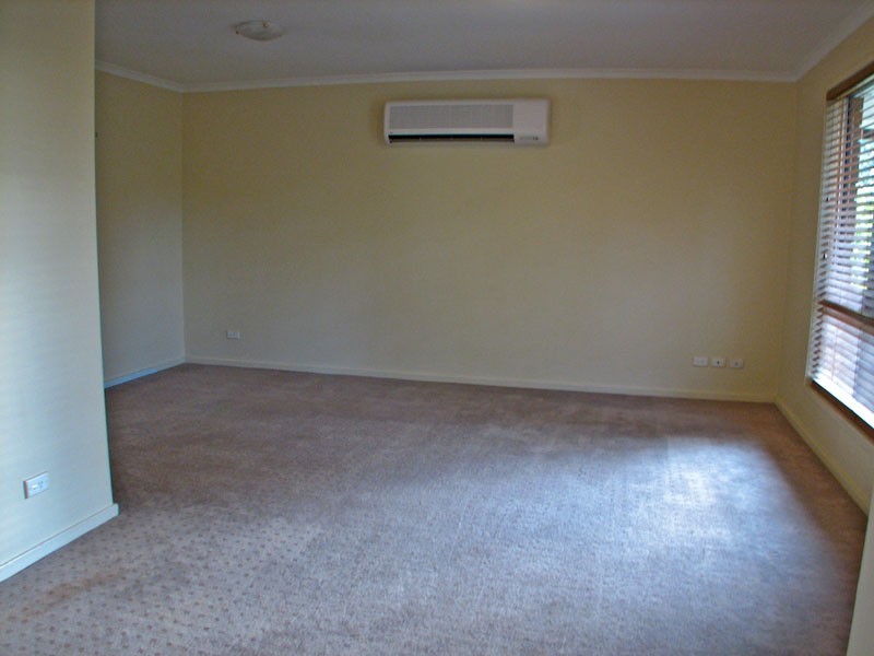 11 Cunningham Street, Rochedale South QLD 4123