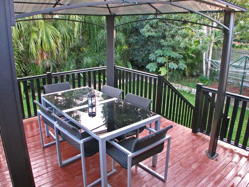 30 Veronica Avenue, Daisy Hill QLD 4127