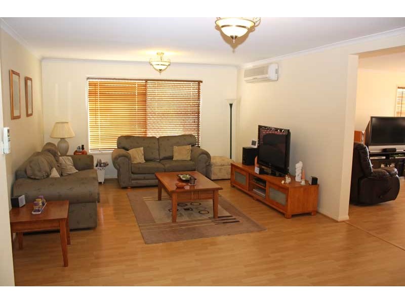 24 The Concourse, Underwood QLD 4119