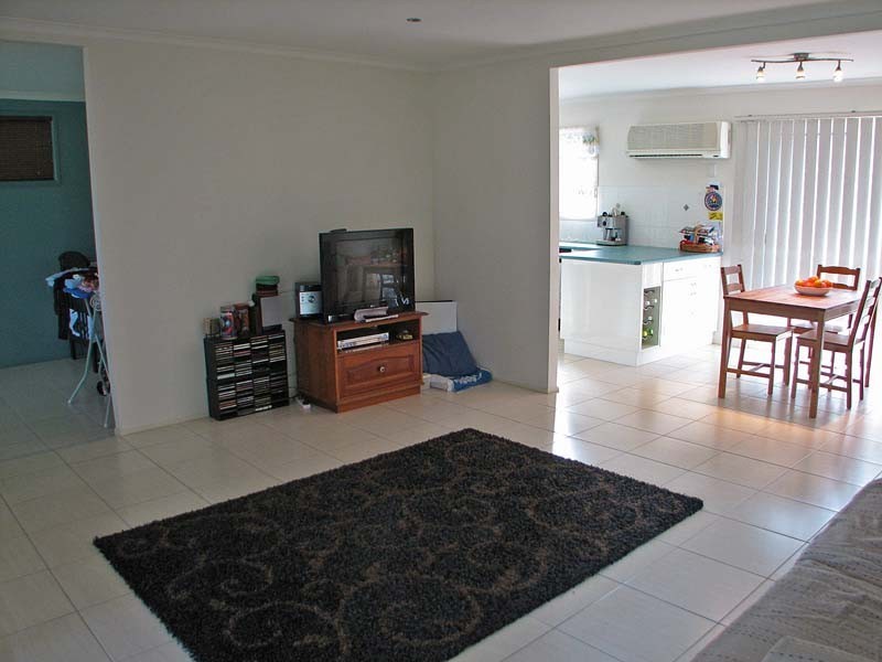 14 Lenore Crescent, Springwood QLD 4127