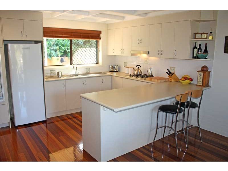 22 Juanita Grove, Springwood QLD 4127