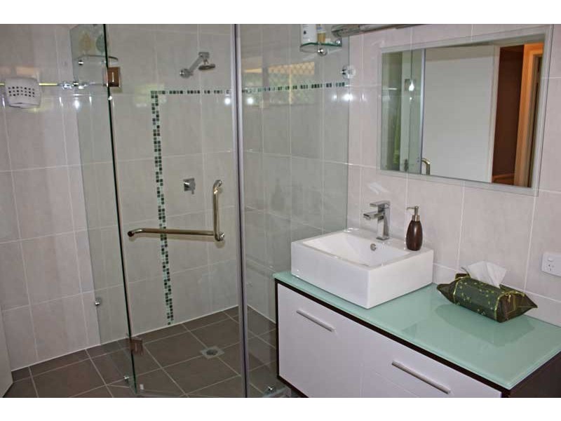 22 Juanita Grove, Springwood QLD 4127