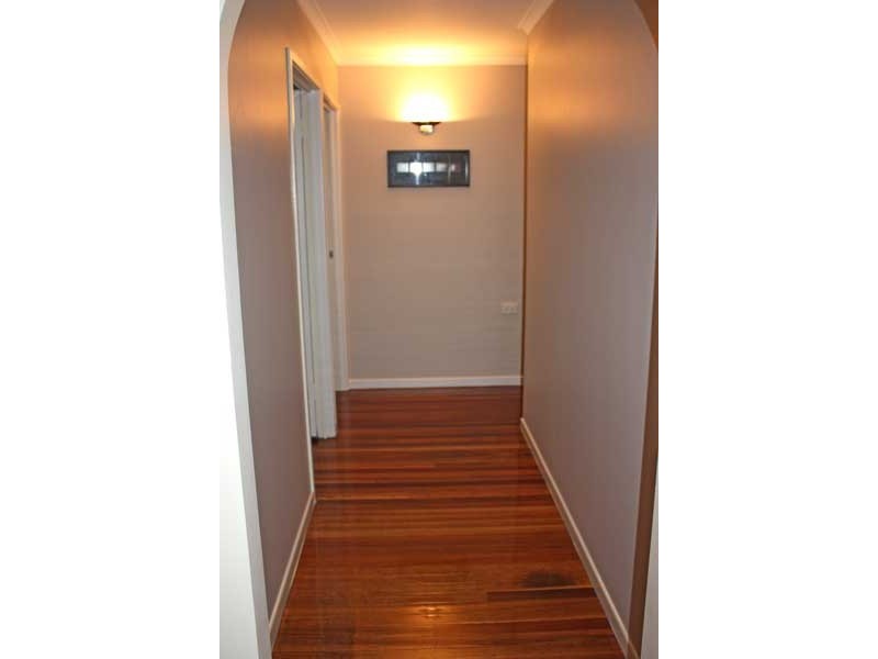 22 Juanita Grove, Springwood QLD 4127