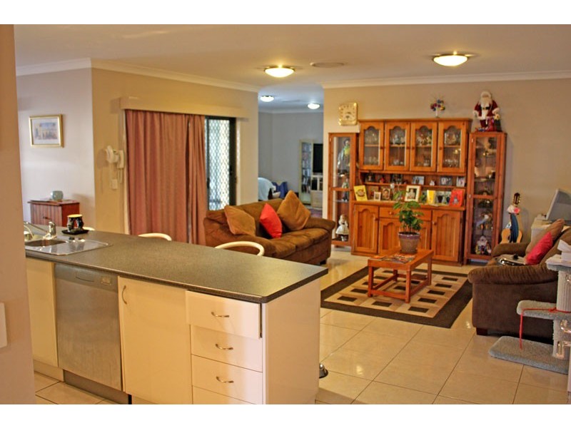 36 Shuttleworth Street, Kuraby QLD 4112