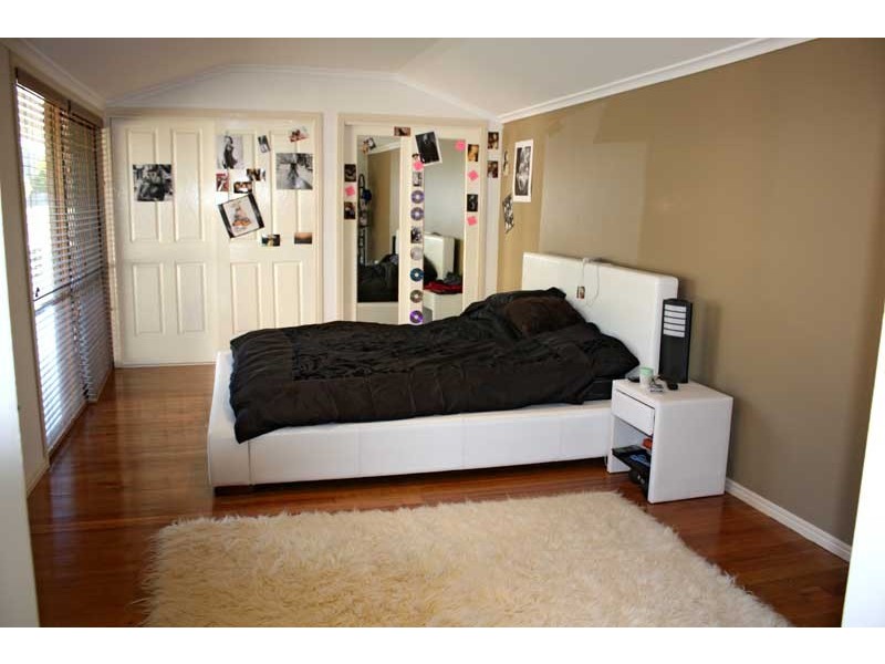 17 Parker Street, Shailer Park QLD 4128