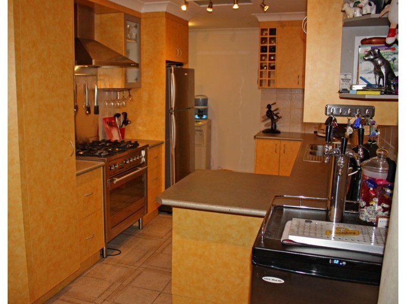 7 Bron Court, Loganlea QLD 4131