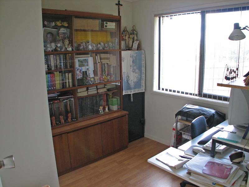 9 Knightsbridge Crescent, Rochedale South QLD 4123