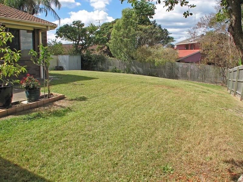 9 Knightsbridge Crescent, Rochedale South QLD 4123