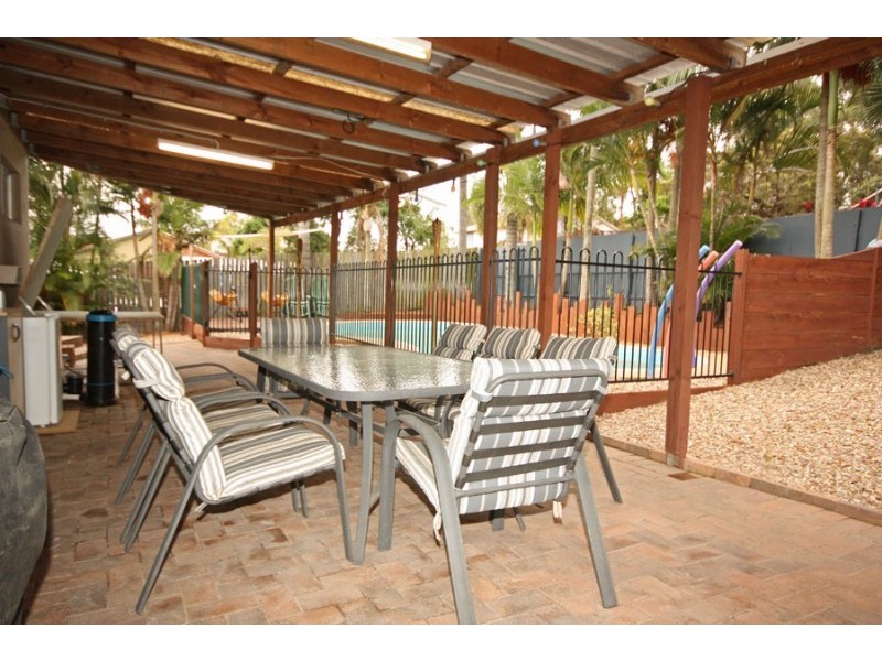 12 Loffs Road, Loganholme QLD 4129