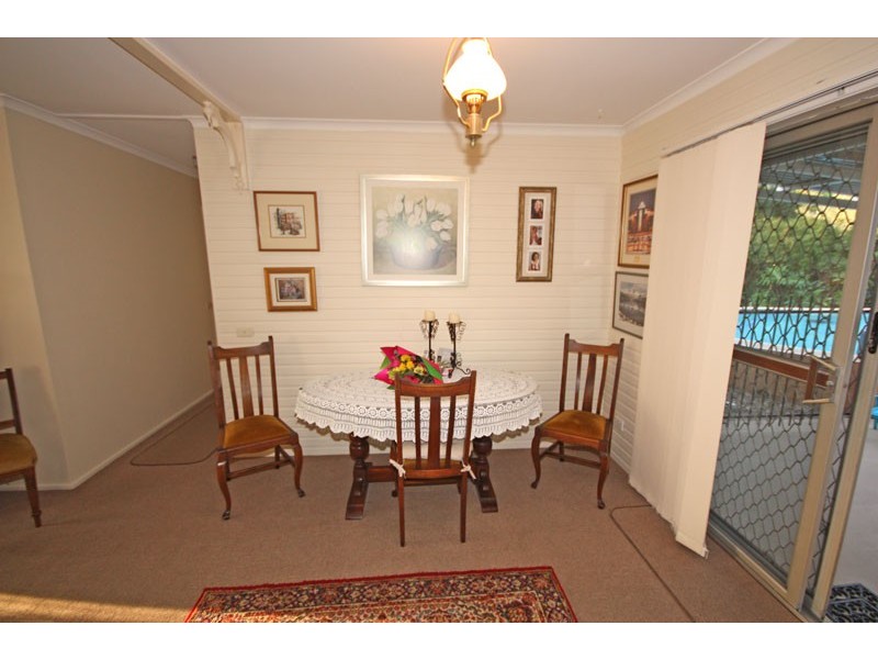 11 Wyclif Avenue, Springwood QLD 4127