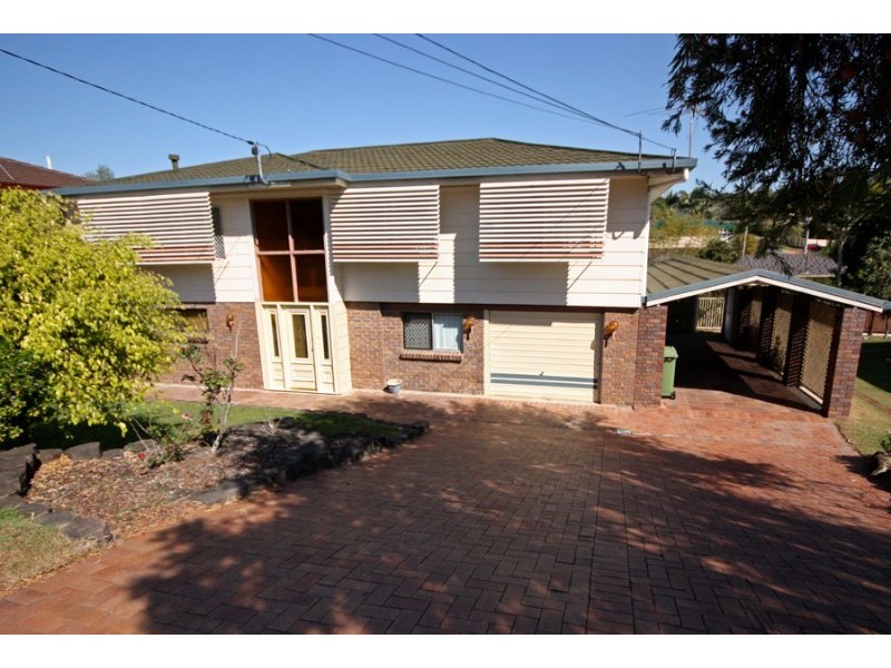 28 Woodlands Drive, Rochedale South QLD 4123