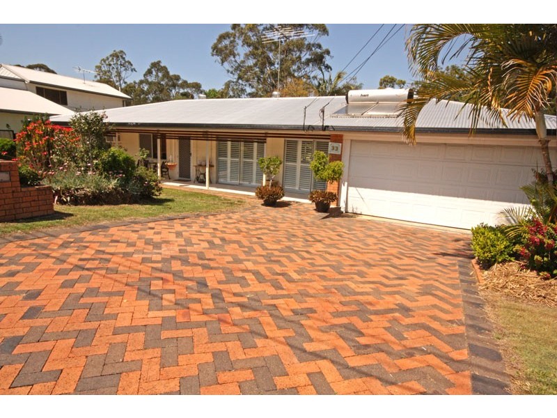 33 Osanna Street, Daisy Hill QLD 4127