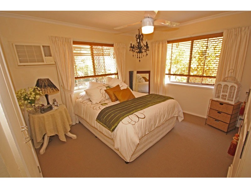 33 Osanna Street, Daisy Hill QLD 4127