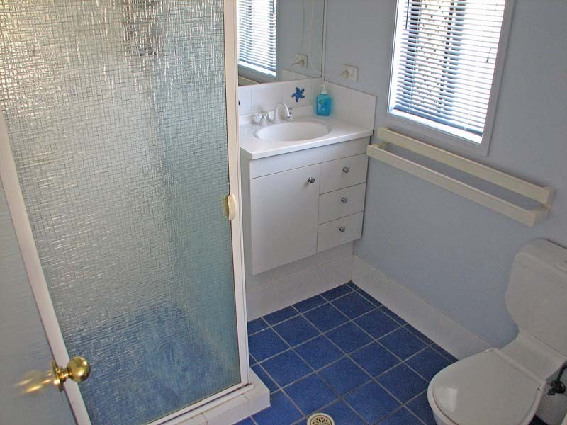 27 Lakebreeze Drive, Loganholme QLD 4129