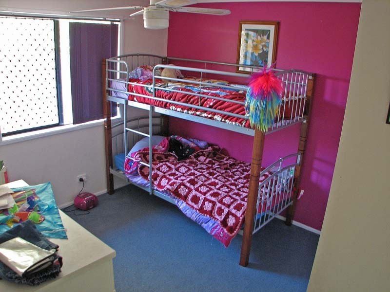 27 Lakebreeze Drive, Loganholme QLD 4129