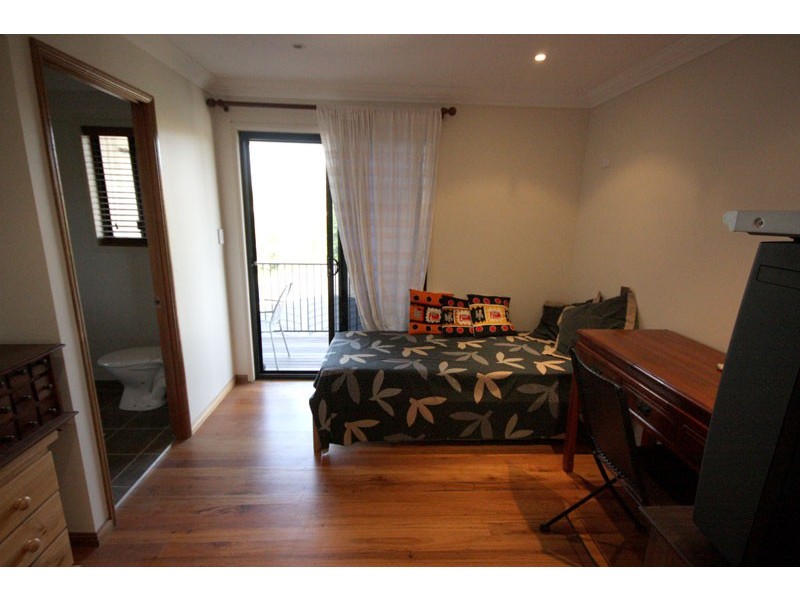 4 Kakadu Crescent, Underwood QLD 4119