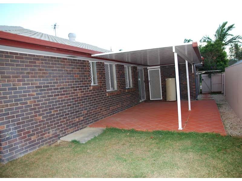 15 Buttercup Crescent, Meadowbrook QLD 4131