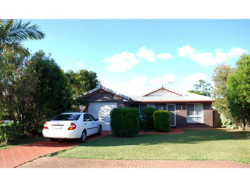 15 Buttercup Crescent, Meadowbrook QLD 4131