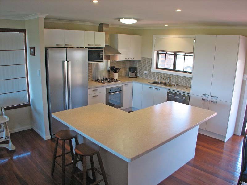 11 Edgehill Crescent, Springwood QLD 4127