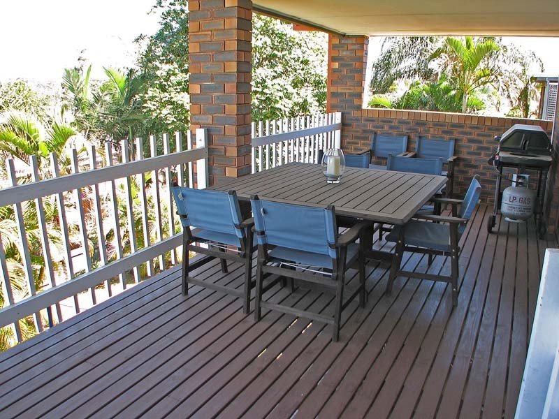 11 Edgehill Crescent, Springwood QLD 4127