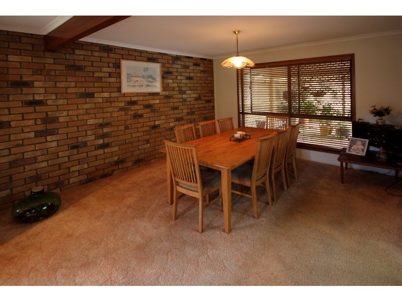 37 Plateau Drive, Springwood QLD 4127