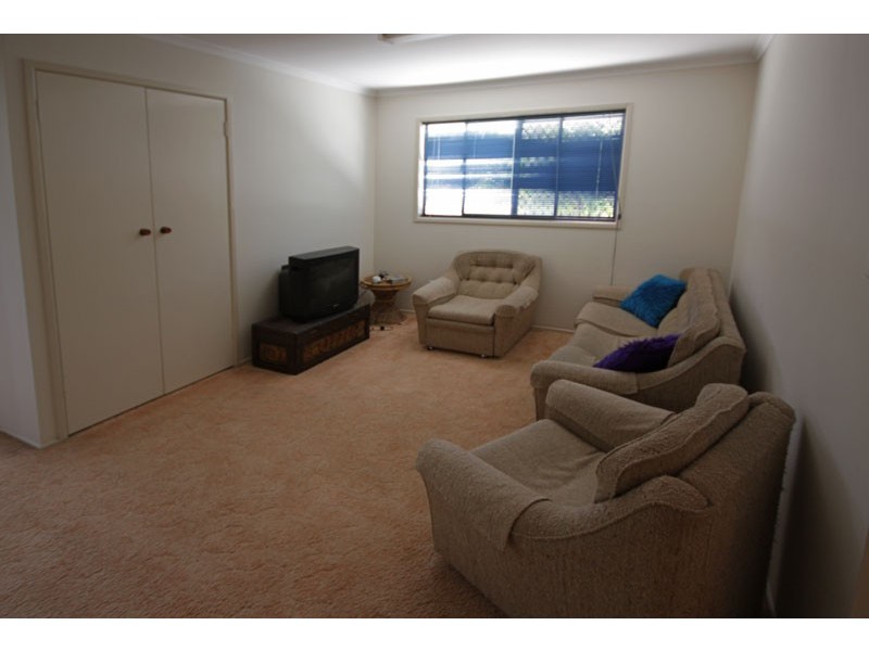 37 Plateau Drive, Springwood QLD 4127