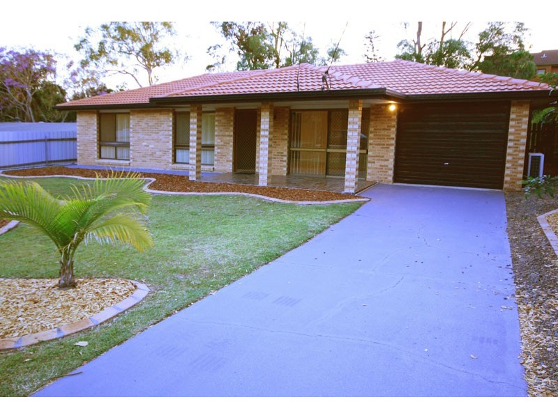 7 Lenore Crescent, Springwood QLD 4127