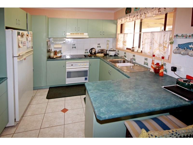 26 Wenlock Crescent, Springwood QLD 4127