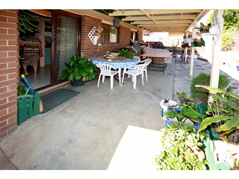 26 Wenlock Crescent, Springwood QLD 4127