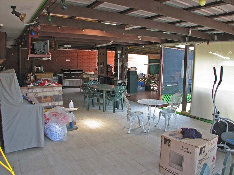 12 Belinda Crescent, Springwood QLD 4127