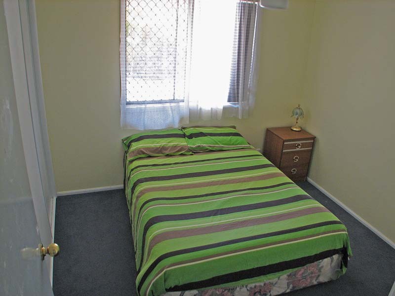 27 Lakebreeze Drive, Loganholme QLD 4129