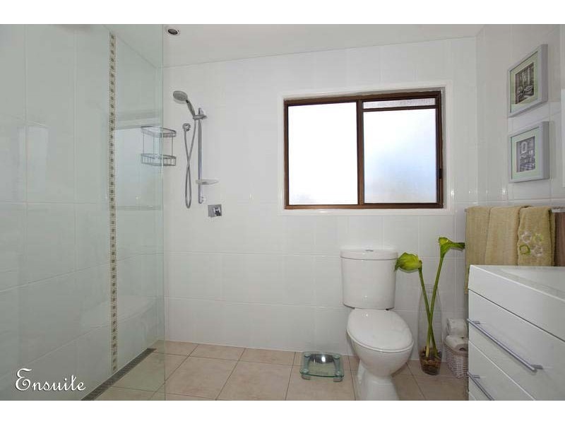 179 Springwood Road, Springwood QLD 4127