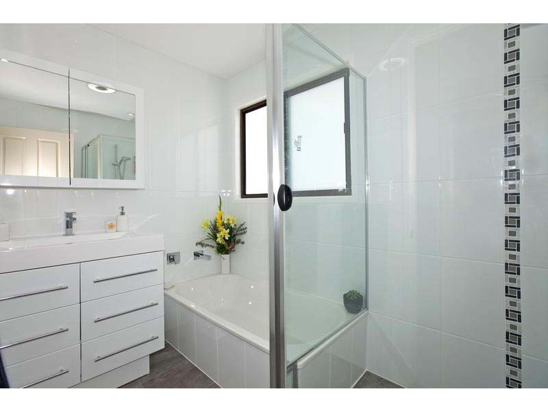 179 Springwood Road, Springwood QLD 4127