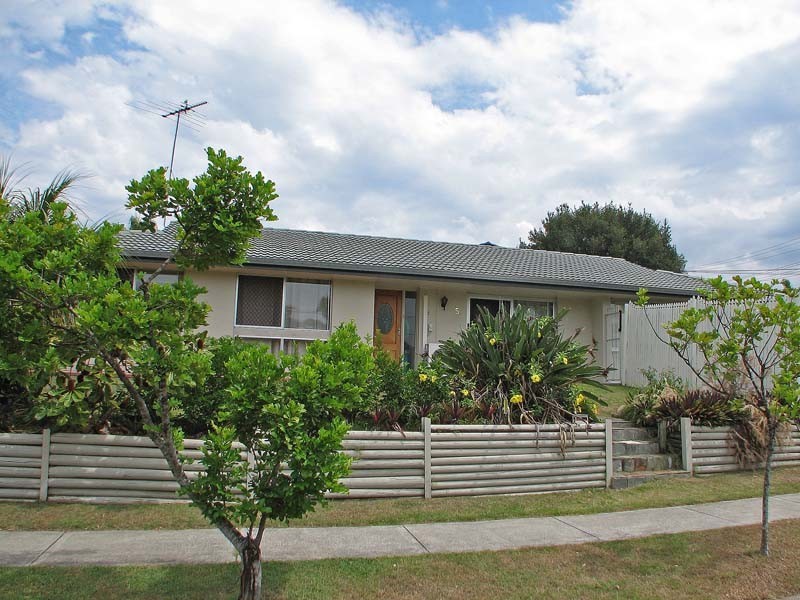 5 Belinda Crescent, Springwood QLD 4127