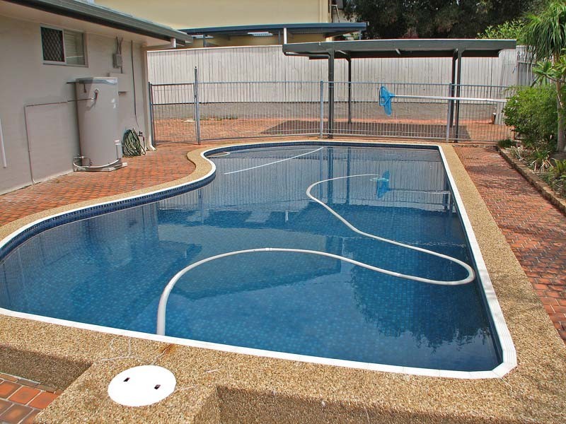 5 Belinda Crescent, Springwood QLD 4127