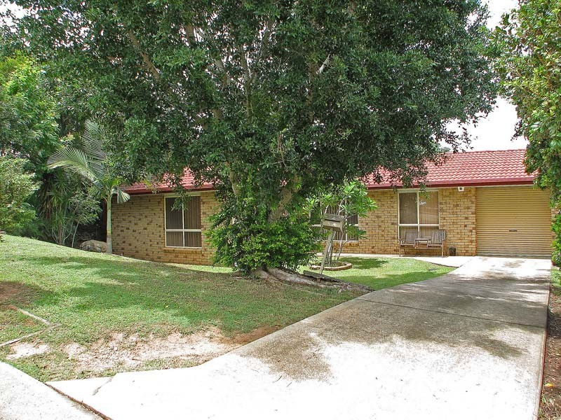 24 Tahan Crescent, Tanah Merah QLD 4128